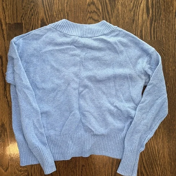 Banana Republic Blue Sweater - Picture 6 of 7